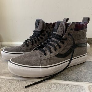 Sk8-Hi MTE by Vans. Size W 8.5